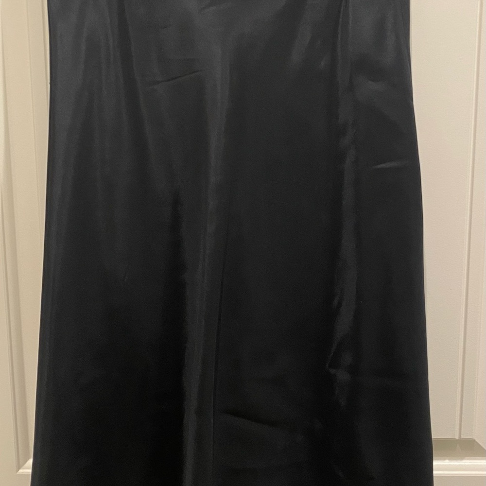 David’s Bridal skirt